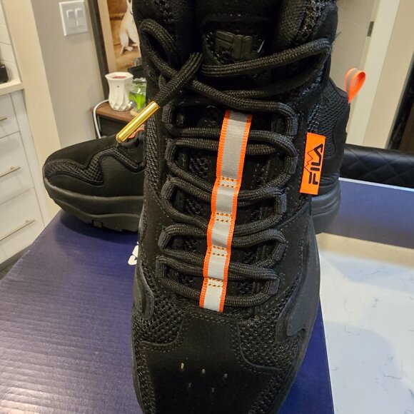 Fila Ranger Boot Mid-Top Suede Shoes Black / Orange 1BM01277-001 Mens Size 11 - Picture 2 of 14